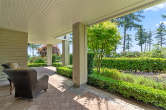 #2 – 5402 West Vista Court